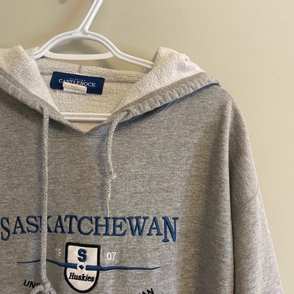 SOLD 🚫 Embroidered Hoodie 🤩 - Picture 2 of 7